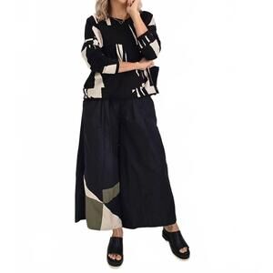 NEW LUUKAA brooklin wide leg pants in black/ olive